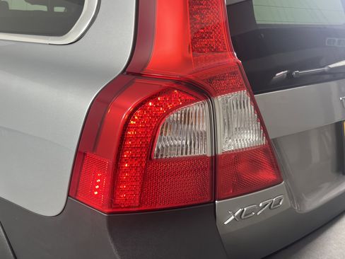 Used 2012 Volvo XC70 T6 Platinum image 28