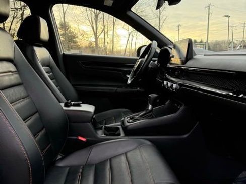 Used 2024 Honda CR-V Sport Touring image 15