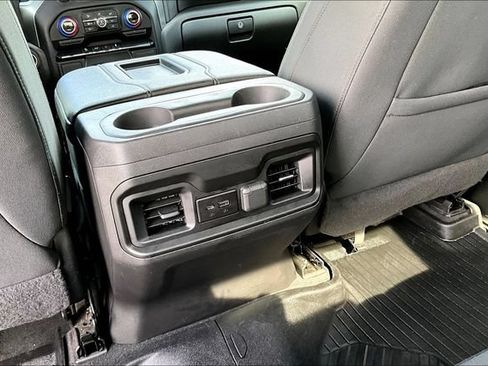 Used 2022 Chevrolet Silverado 1500 LT Trail Boss AWD/4WD image 11