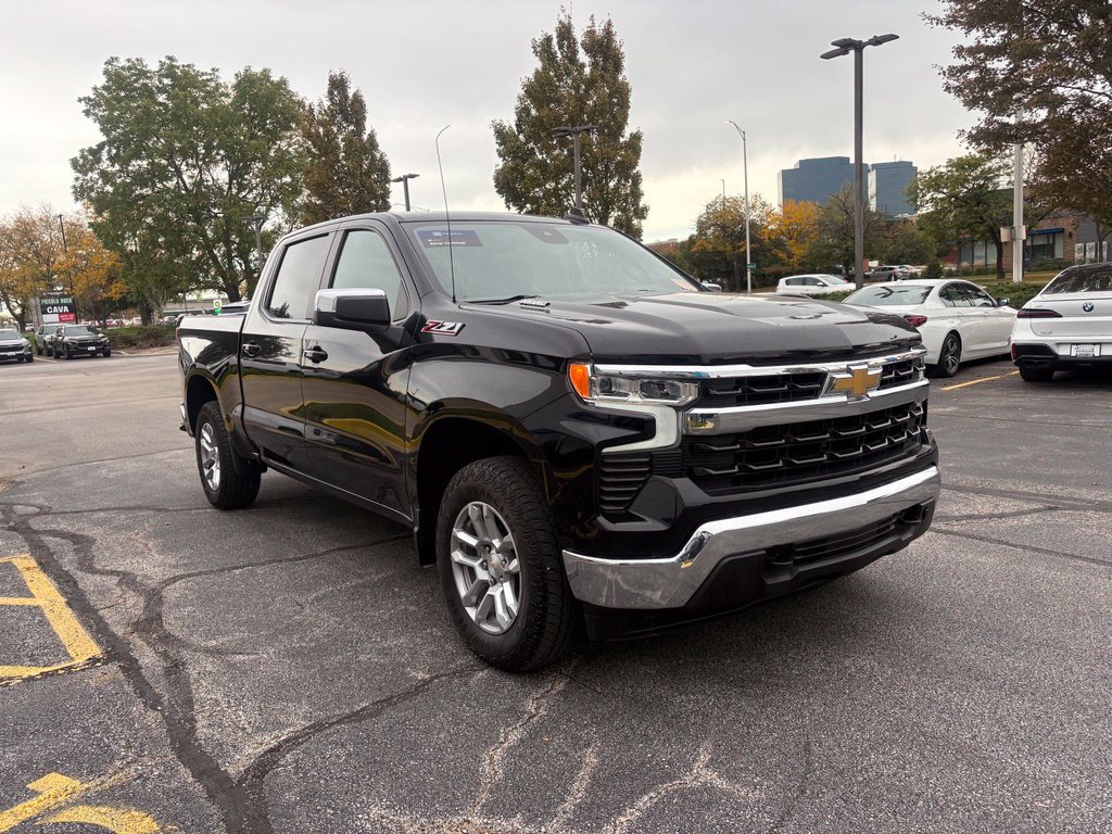 Used 2023 Chevrolet Silverado 1500 LT AWD/4WD image 1