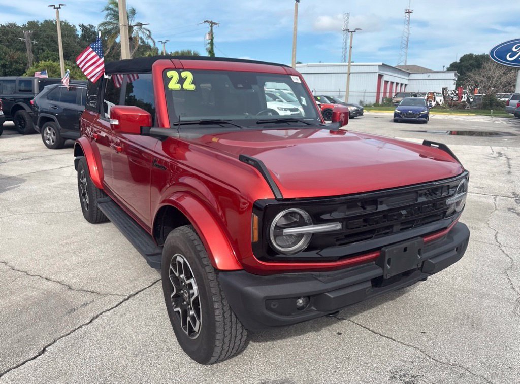 Used 2022 Ford Bronco Outer Banks AWD/4WD image 3