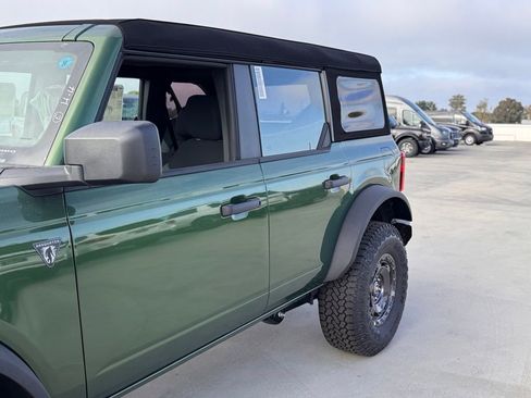 New 2025 Ford Bronco 4-Door w/ Sasquatch Package image 9