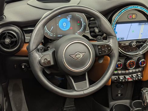 Used 2022 MINI Cooper S image 15