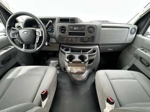 New 2027 Ford E-450 and Econoline 450 Super Duty w/ Power Equipment Group RWD image 17