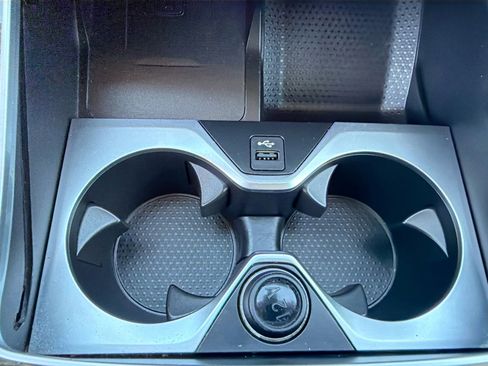 Used 2023 BMW X7 xDrive40i image 31