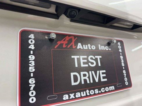 Used 2024 Subaru Crosstrek 2.0i Premium AWD/4WD image 13