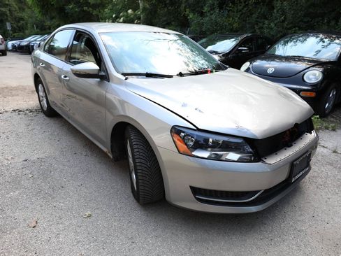 Used 2012 Volkswagen Passat 2.5 S FWD image 4