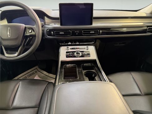 Used 2024 Lincoln Aviator 2WD image 21
