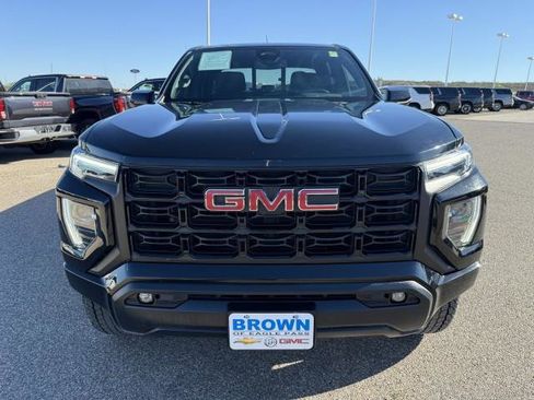 Used 2023 GMC Canyon Elevation w/ Convenience Package image 3