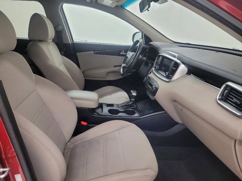 Used 2020 Kia Sorento S FWD image 21