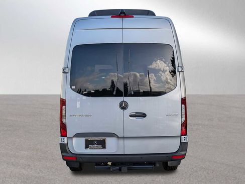 New 2025 Mercedes-Benz Sprinter 2500 image 6