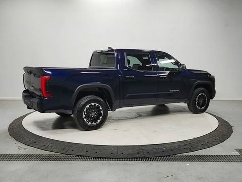 Used 2025 Toyota Tundra SR5 AWD/4WD image 7