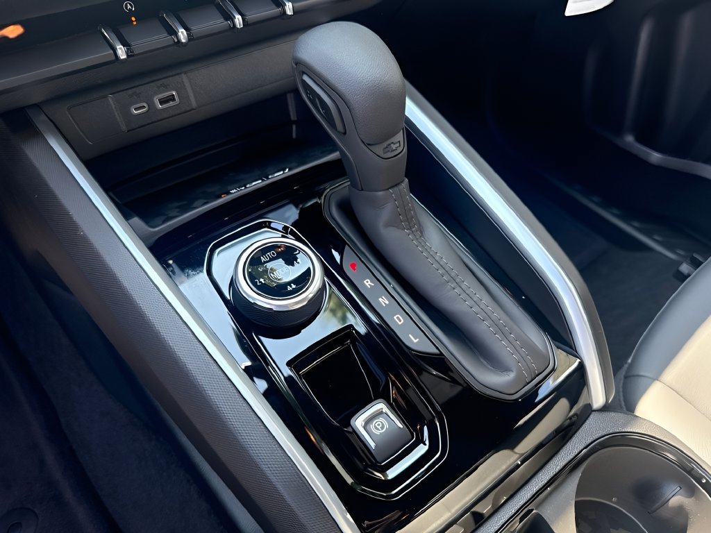 New 2026 Chevrolet Colorado Trail Boss AWD/4WD image 18