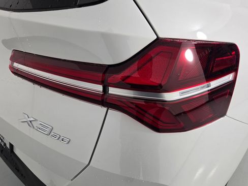 New 2026 BMW X3 xDrive30 w/ Premium Package image 8