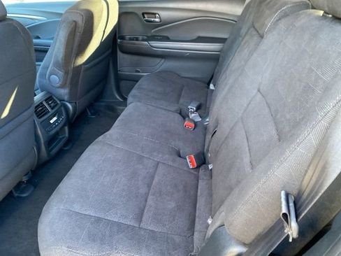 Used 2022 Honda Pilot Sport image 15