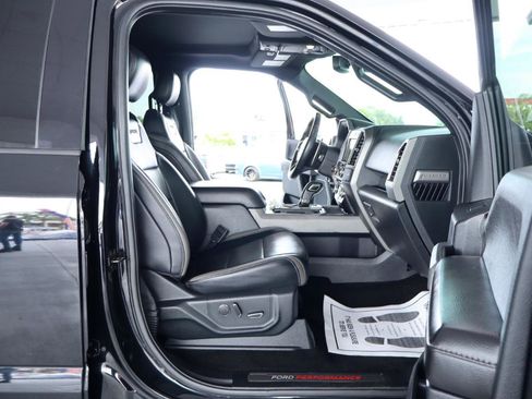 Used 2018 Ford F150 Raptor w/ Equipment Group 802A Luxury AWD/4WD image 38
