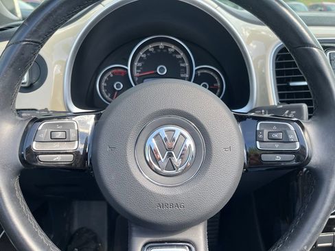 Used 2019 Volkswagen Beetle 2.0T Final Edition SEL FWD image 24