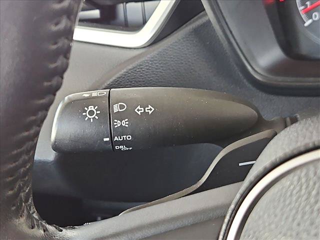 Used 2022 Toyota Corolla SE FWD image 25