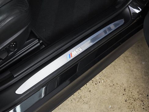 Used 2008 BMW M5 image 82