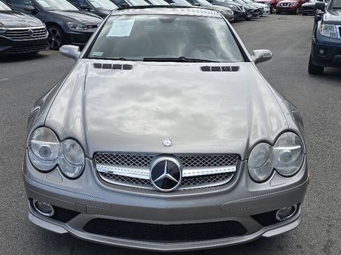 Used 2007 Mercedes-Benz SL 550 w/ AMG Sport Pkg image 2