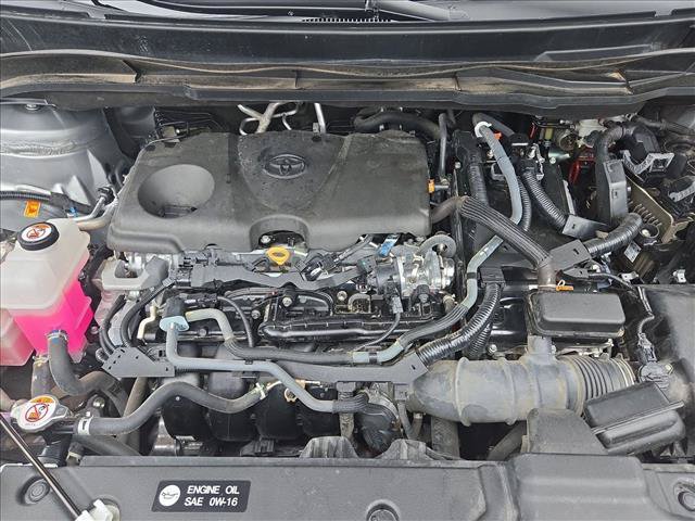 Used 2025 Toyota Sienna XLE FWD image 21