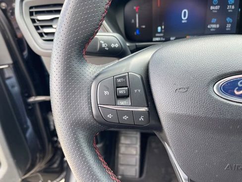 Used 2025 Ford Escape ST-Line AWD/4WD image 14