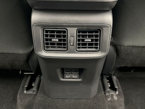 Used 2025 Toyota RAV4 XLE w/ Convenience Package AWD/4WD image 21
