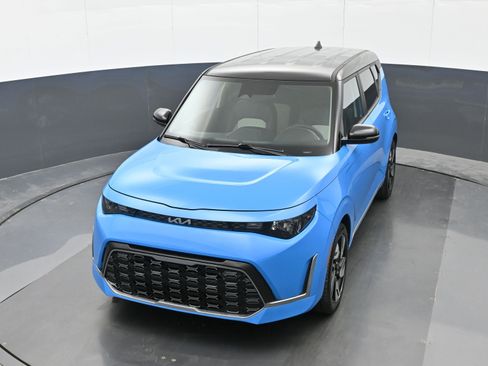 Used 2024 Kia Soul GT-Line FWD image 35