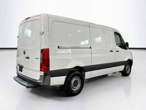 Used 2021 Mercedes-Benz Sprinter 1500 image 5