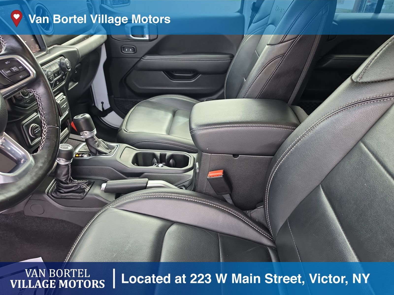 Used 2021 Jeep Wrangler Unlimited Sahara w/ Uconnect 4C Nav & Sound Group AWD/4WD image 10