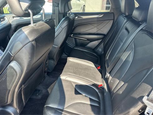 Used 2018 Lincoln MKC Premiere image 13