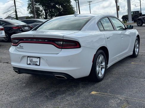 Used 2023 Dodge Charger SXT RWD image 4