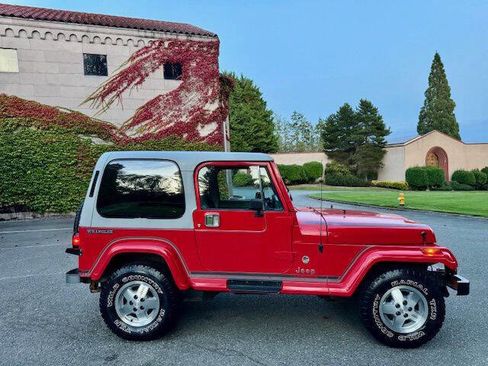 Used 1989 Jeep Wrangler Laredo image 5