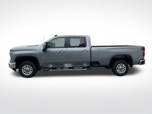 Certified 2025 Chevrolet Silverado 2500 LT w/ Safety Package image 4