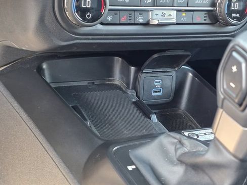 Used 2025 Ford Bronco Outer Banks AWD/4WD image 20