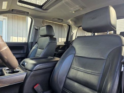 Used 2018 GMC Sierra 1500 Denali w/ Denali Ultimate Package image 9