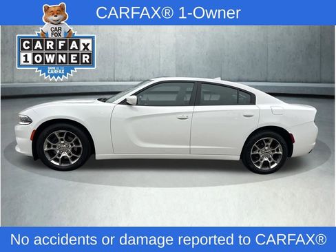 Used 2016 Dodge Charger SXT w/ AWD Plus Group image 2