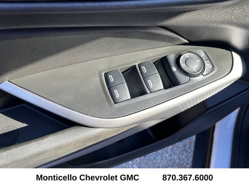 Used 2024 Chevrolet Trax RS w/ Driver Confidence Package image 22