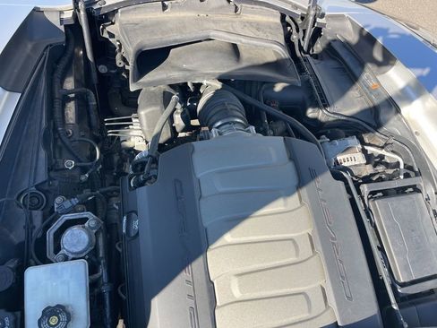 Used 2017 Chevrolet Corvette Stingray Coupe w/ 1LT image 26