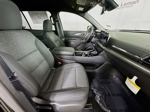 New 2026 Chevrolet Traverse LT w/ Driver Confidence Package image 29