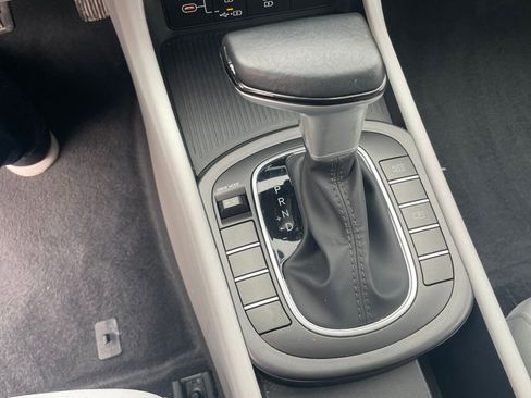 Used 2025 Hyundai Kona SEL image 44