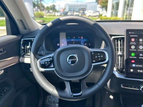 Used 2025 Volvo XC90 B6 Plus AWD/4WD image 20