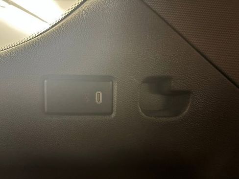 Used 2021 Cadillac Escalade Sport image 14