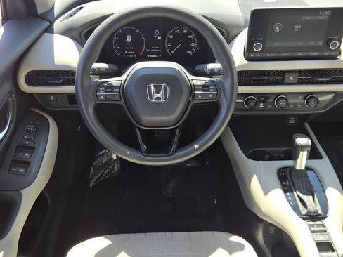 Certified 2024 Honda HR-V LX image 12