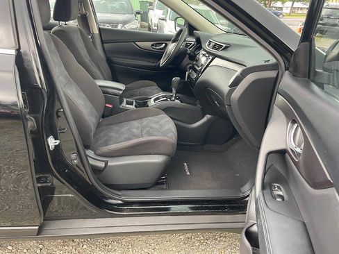 Used 2015 Nissan Rogue S AWD/4WD image 12