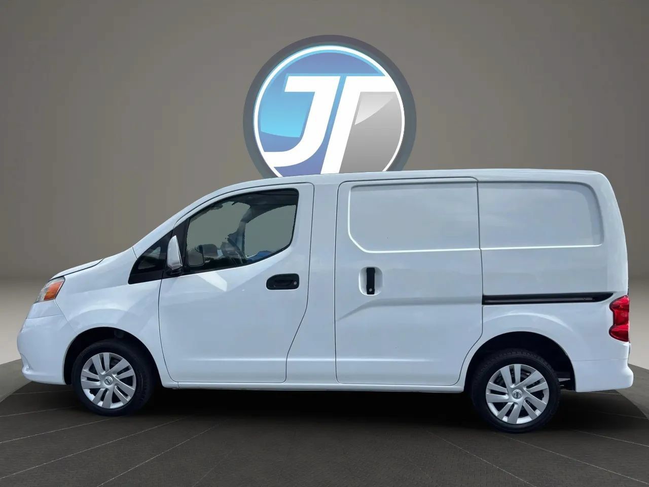Used 2020 Nissan NV200 SV w/ Back Door Glass Package FWD image 7