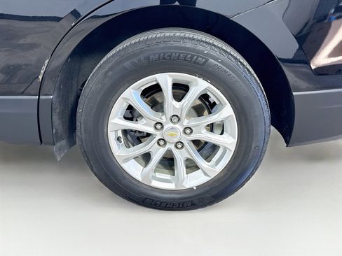 Used 2020 Chevrolet Equinox LS w/ LS Convenience Package FWD image 32