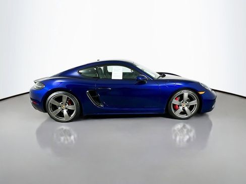 New 2024 Porsche 718 Cayman GT4 image 8