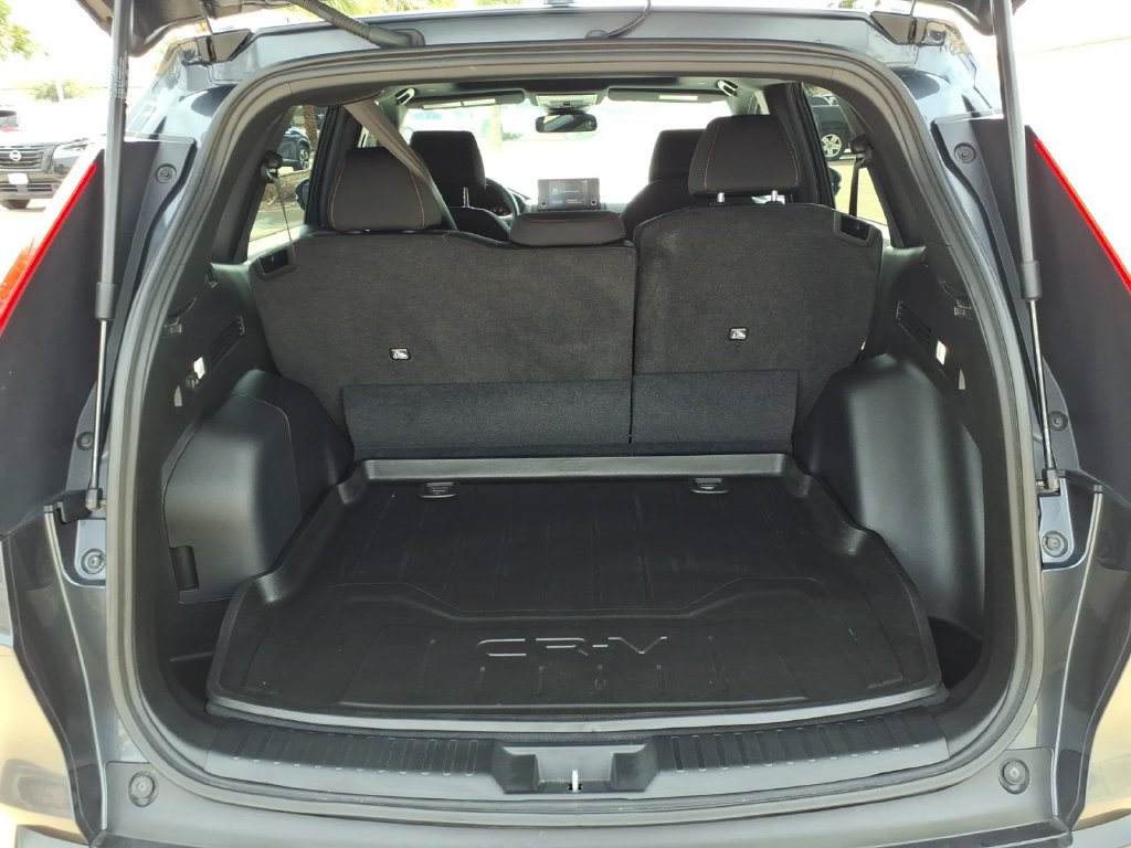 Used 2023 Honda CR-V Sport image 10