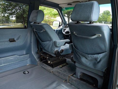 Used 1993 Volkswagen Eurovan GL FWD image 36
